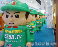 ���R�Ĳ���̤����һ�N��(ji��n)�����N����΢Ц�����˟o�޵ğ���