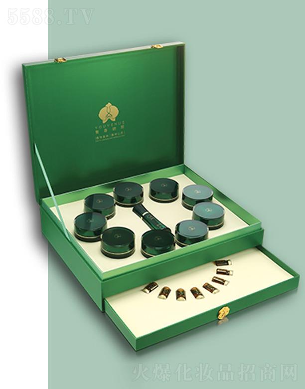 �ഺ�{˹���M(m��n)���gvipϵ��