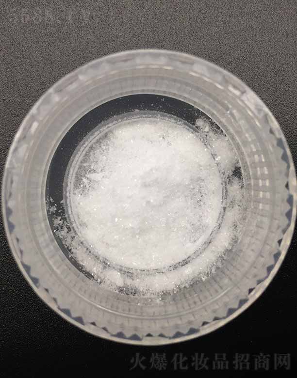 ����������-4