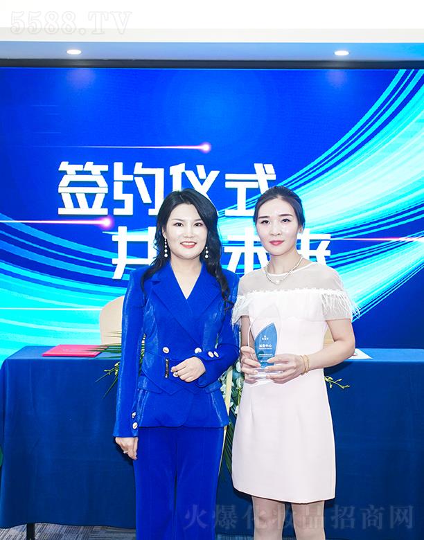 ʩ���RϴĘ�ɬF(xi��n)��(ch��ng)���s