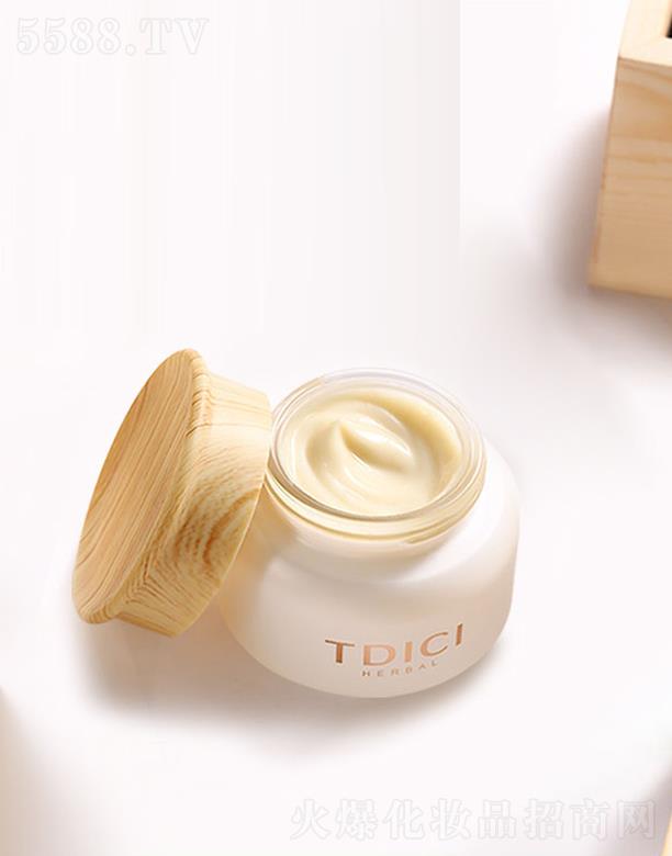 ��ش����oˮ�ⰲ��˪