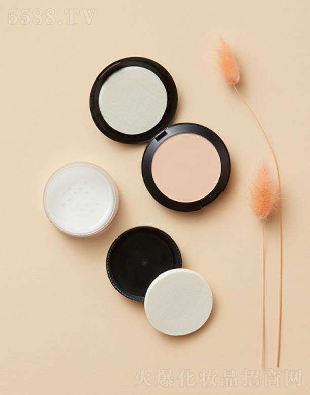 �oˮ���A�۵׸�