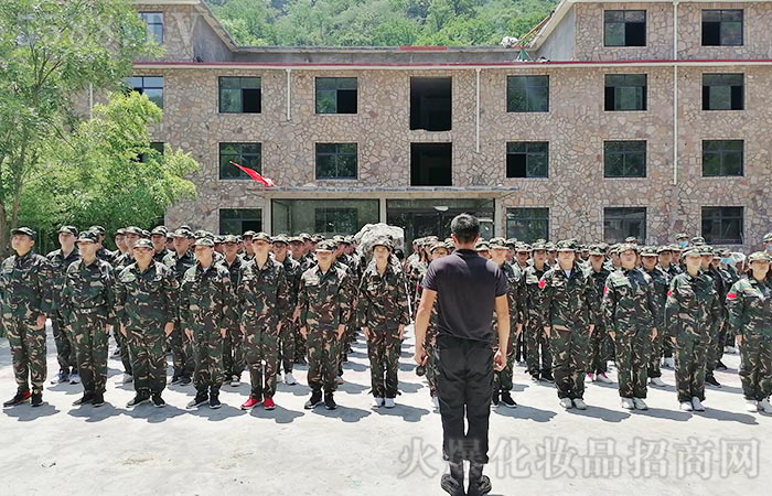 �����������ϧ��(d��ng)����