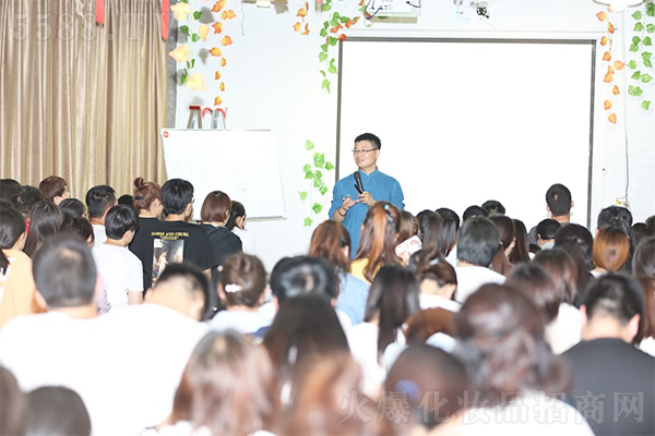 Ʒ�x�����½�(j��ng)������������������