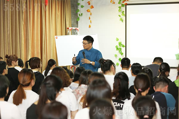 Ʒɽˮ֮�g�������֮��