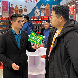 ��ֱ��+��ҕ�l+��ƽ�_���x����I(y��)��������