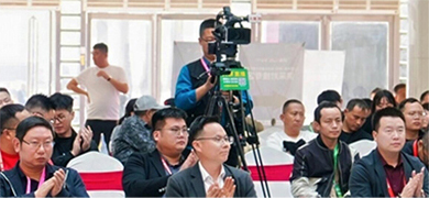 �¾��𱬾W(w��ng)����18����