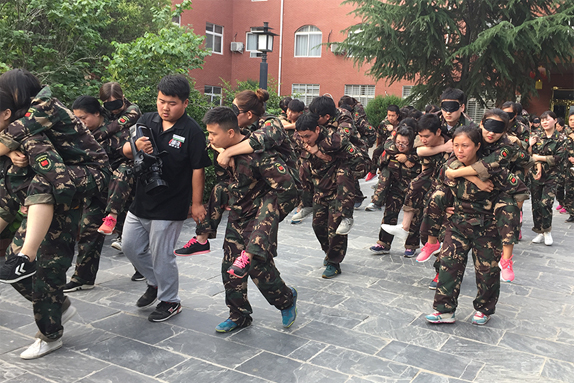 ��(j��ng)�v�D���ĥ�y���w�(y��n)�H������������F