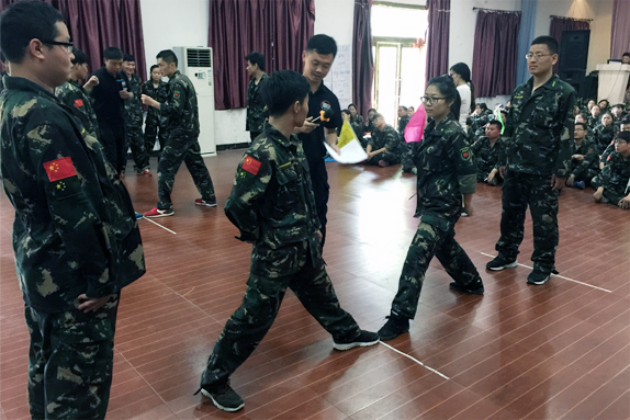 ����ʯ�^��������ݔ�A�s�ڏ�ָ�g��