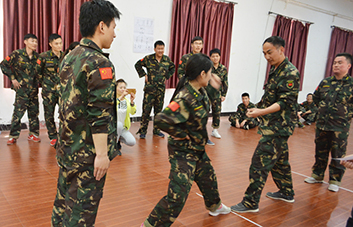 �ɹ�·����Ҫ����һ�z��и���A��·����߀��ƴ��׷����