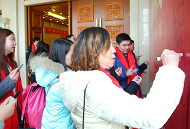 �𱬺��������cף��ʮ�����A�Q��