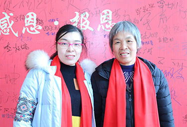 ��������L��ĸ�ף����²�����(j��ng)���cĸ�H��Ӱ��