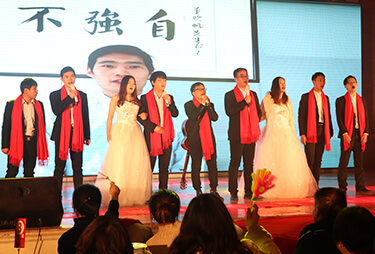 ������ɽ��һ�������H�������˺ܶ��˵�����